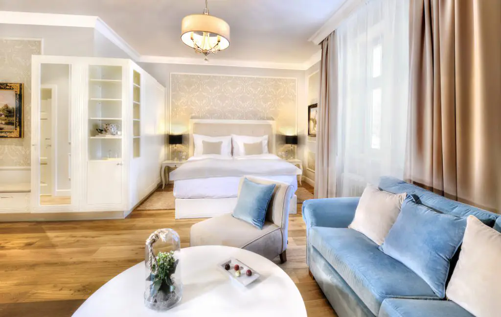 3 Klasyczny apartament Hotel Łomnica wnętrze 2017 76 1