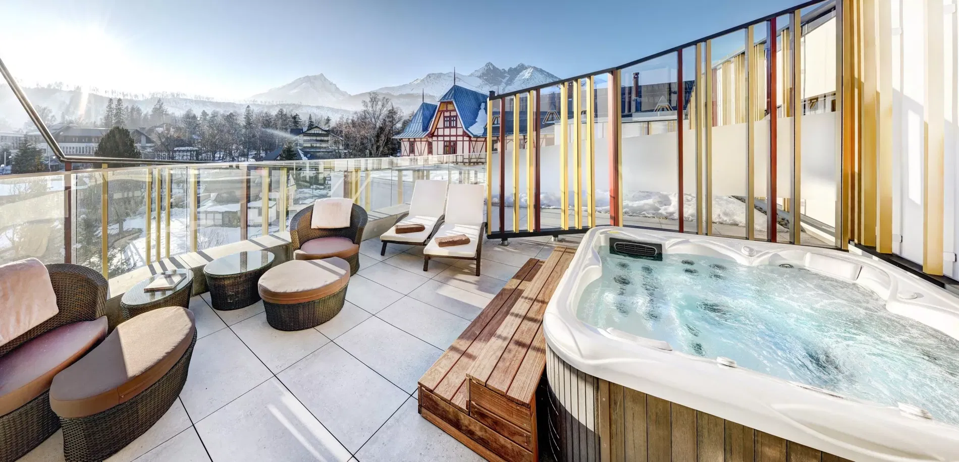 Vírivka s výhľadom na Vysoké Tatry