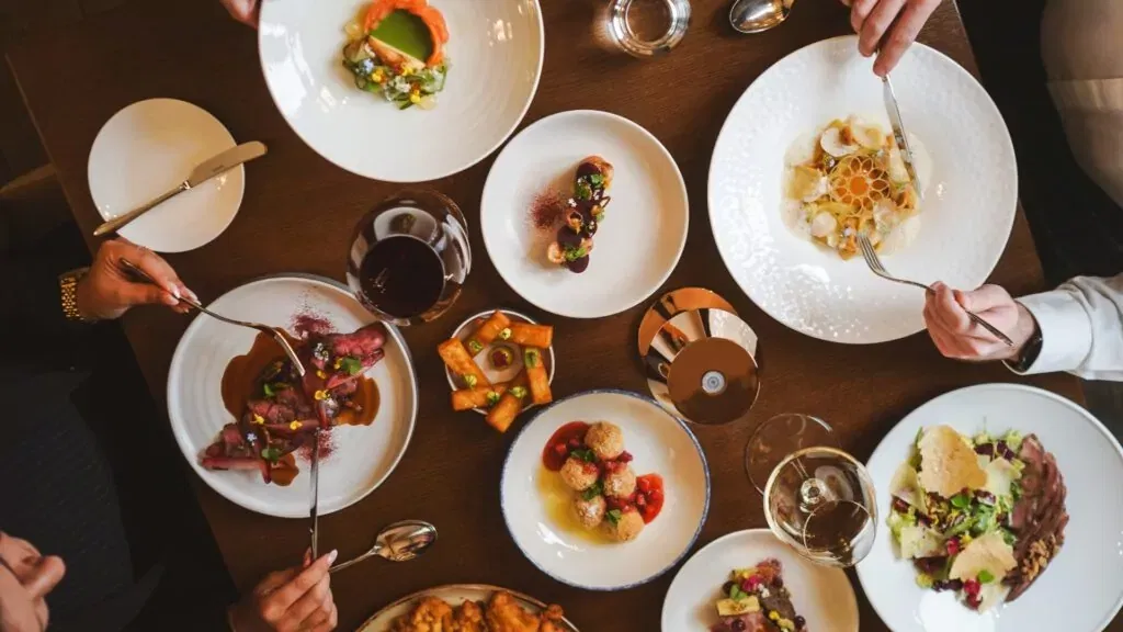 Tatranská Lomnica: Jedno z najkrajších miest v Tatrách Fine dining vo Hoteli Lomnica