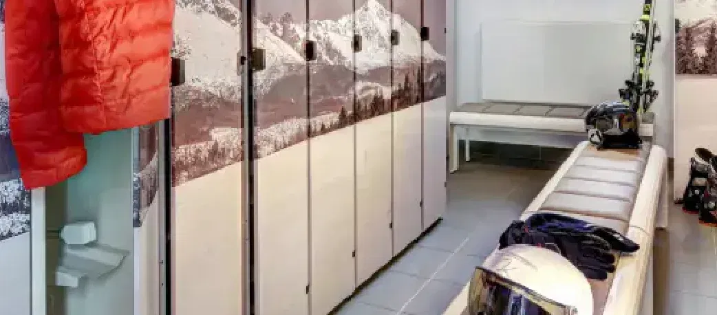 Šatňa v Hoteli Lomnica