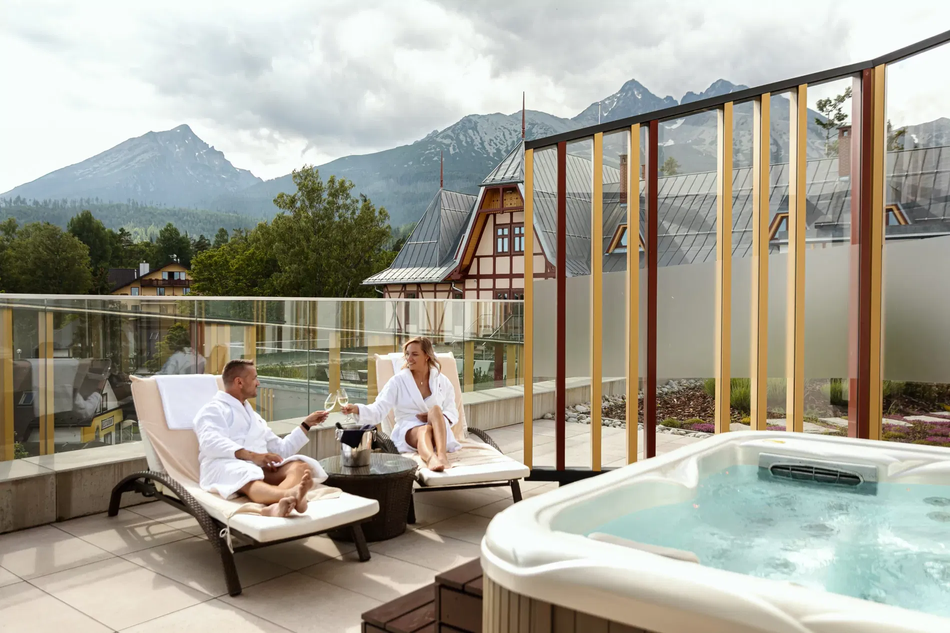 Hotel Lomnica